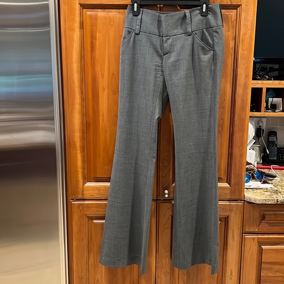 Alice+Olivia Gray Wool Trousers. 0 - Picture 4 of 11